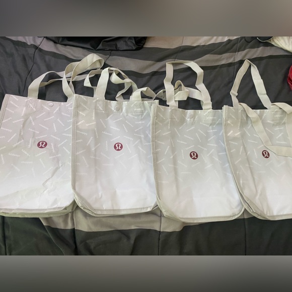 lululemon shopping bag 2023 Lululemon-Style Shop DECA and sandals Lululemon Reusable Bag 2023 |